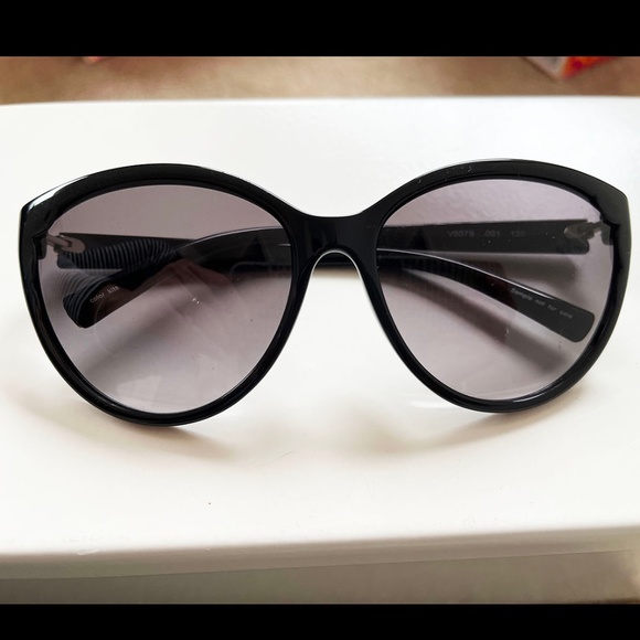 Valentino sunglasses - Picture 1 of 7